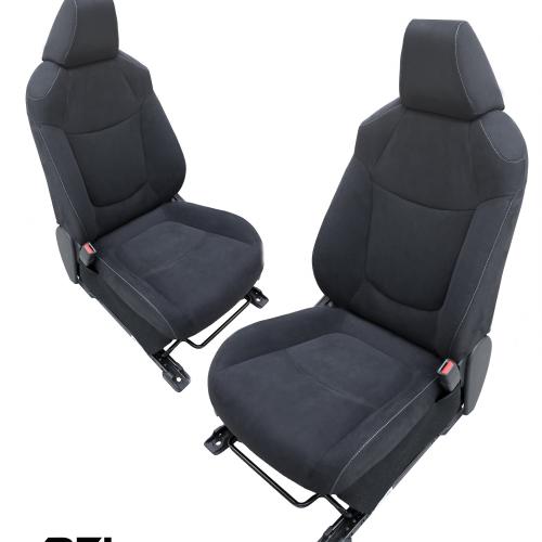 Fotele obszyte alcantarą do Toyoya Rav 4 V PFI car styling
