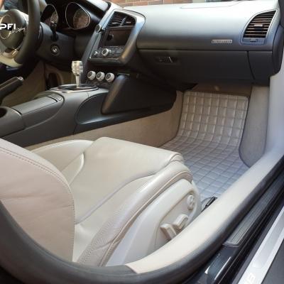 PFI car styling dywaniki Exclusive oraz kierownica obszyta w Audi R8